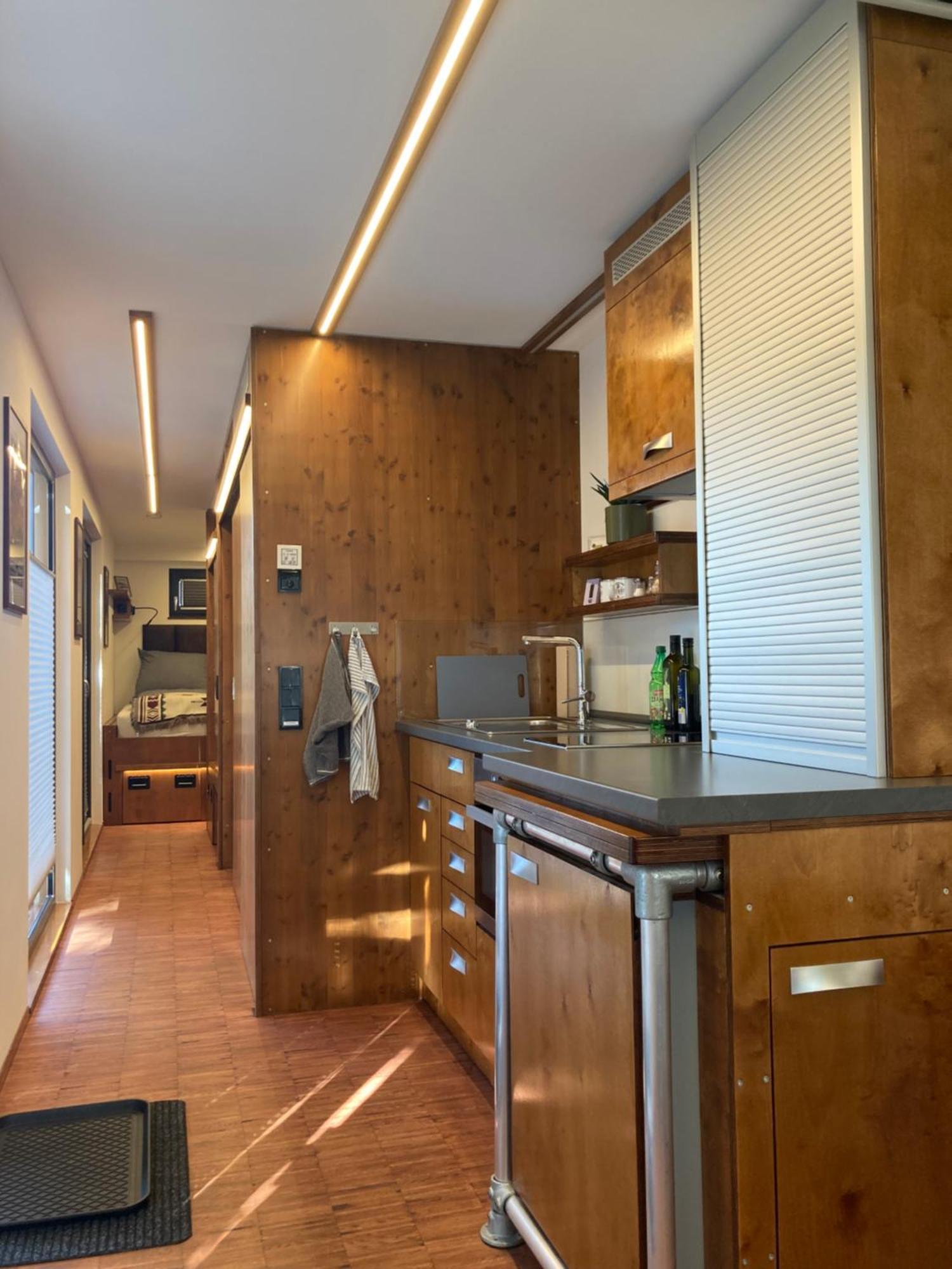 Tiny House Im Seecontainer Mit Parkplatz, Glasfaser, Netflix, Veranda Und Gehobener Ausstattung Кобург Экстерьер фото